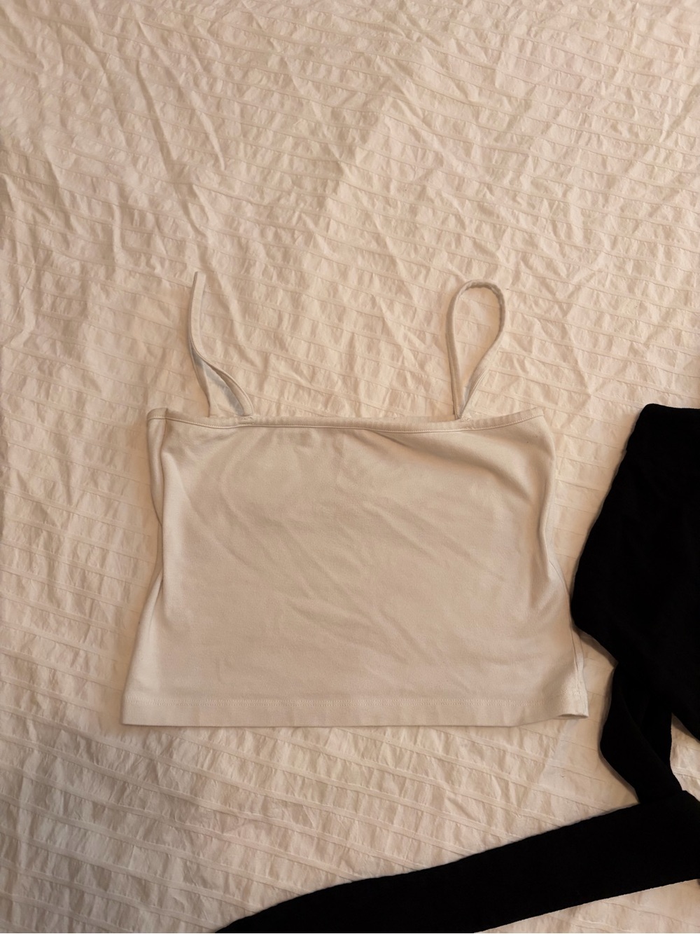 Brandy Melville Cropped Tank Duo - Black and White - Picture 2 of 5